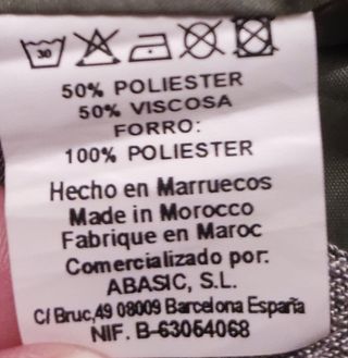 Falda marca Desigual