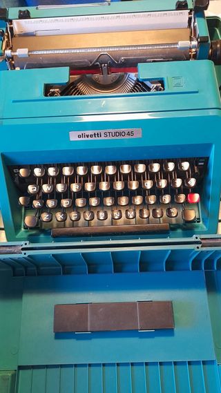 Olivetti studio 45
