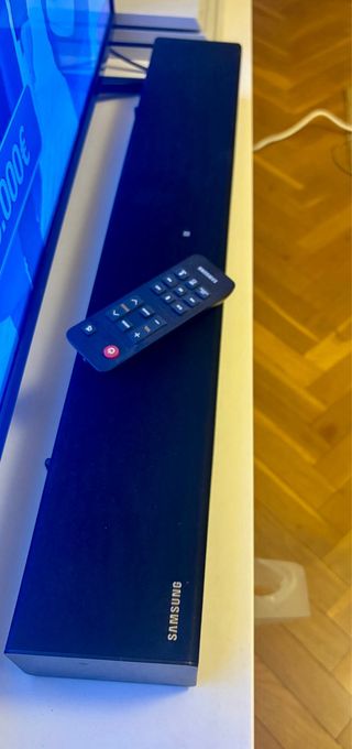 Barra de sonido Samsung HWT400