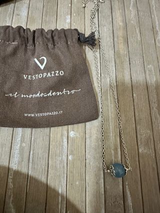 Collana con pietra turchese 
