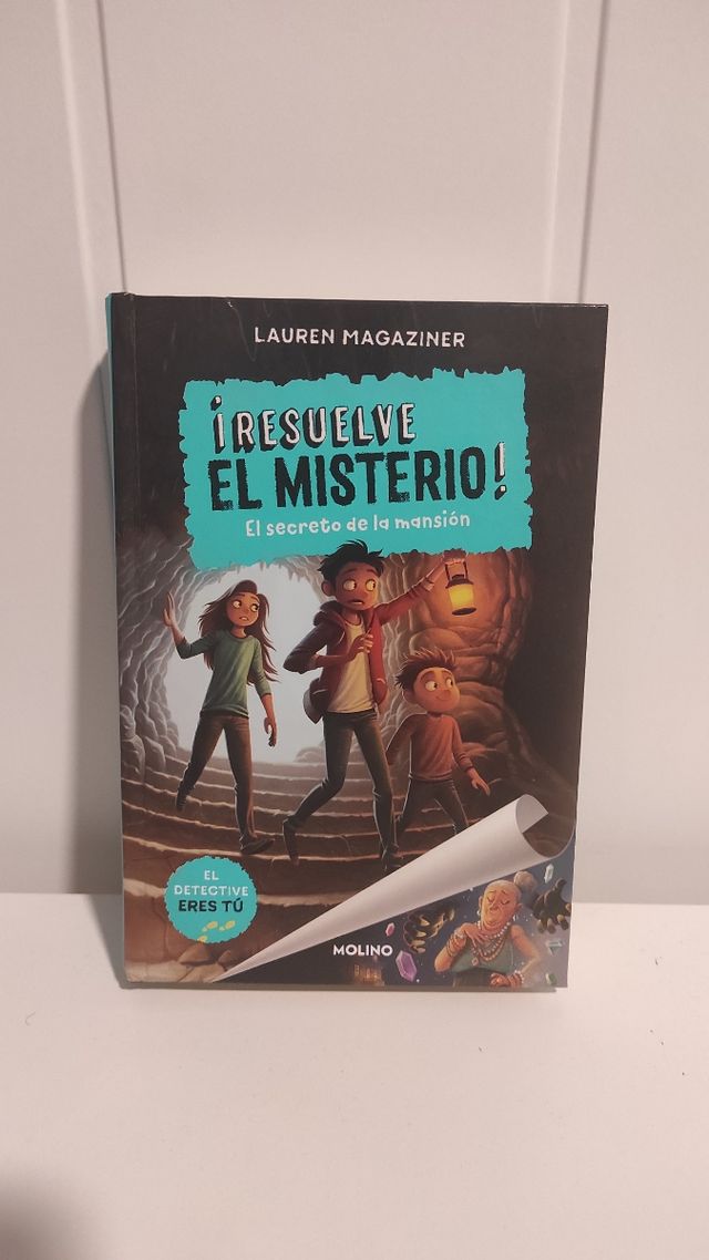 Libro Resuelve el Misterio