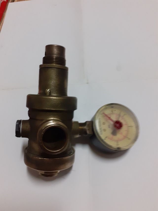 Riduttore di pressione