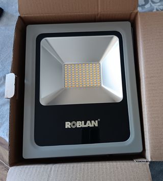 
Foco LED Exterior Roblan 50W