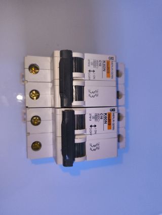 Magnétotermicos de 10 y 16 amperios