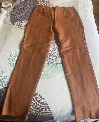 Pantalon de piel