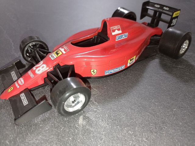 Ferrari F1 641/2 Bburago