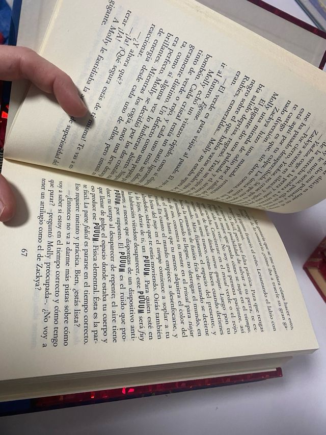 Pack de dos libros juveniles de Molly Moon