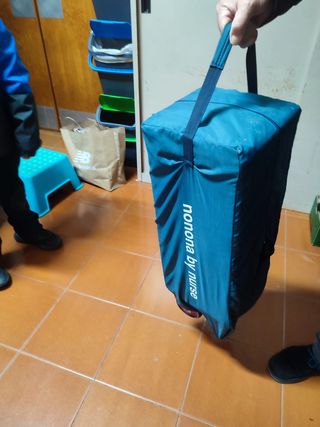 Cuna plegable de viaje