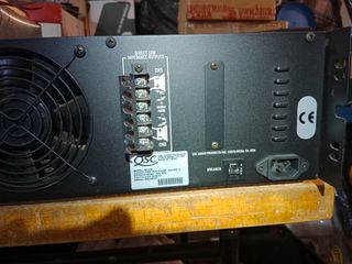 Amplificador QSC ISA 450