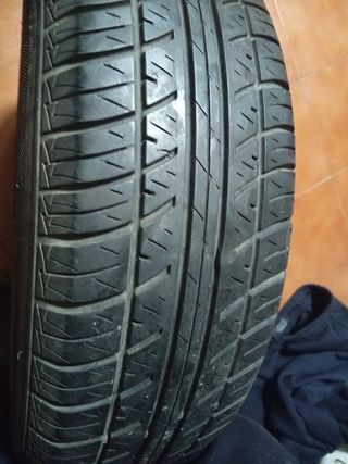 Rueda R14  kia 