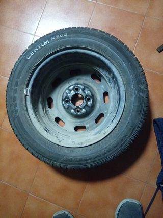 Rueda R14  kia 