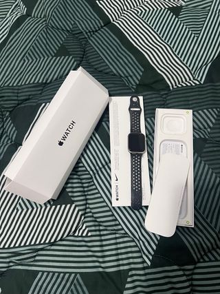 Apple Watch SE GPS 