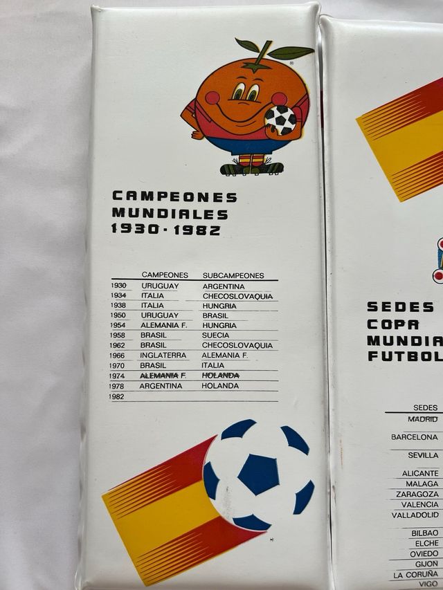 almohadilla para asiento en estadio de fútbol. - Comprar Merchandising
