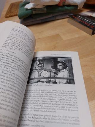 Cineastas insólitos: Conversaciones con directores, productores y guionistas españoles (Nuer) (Spanish Edition)
