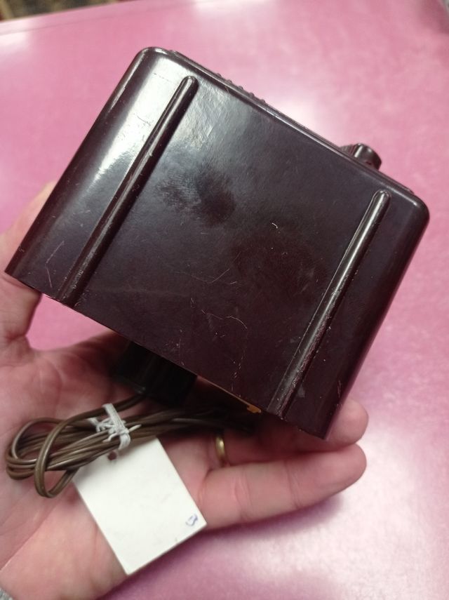 Elevador reductor eléctrico antiguo