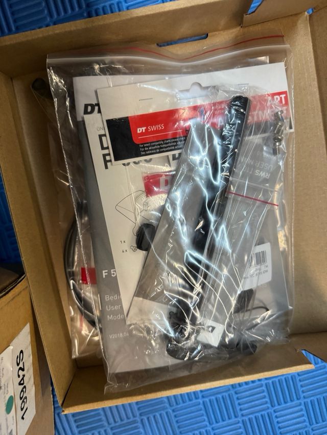 Horquilla DT Swiss F535 One 27,5” 160mm, offset 44