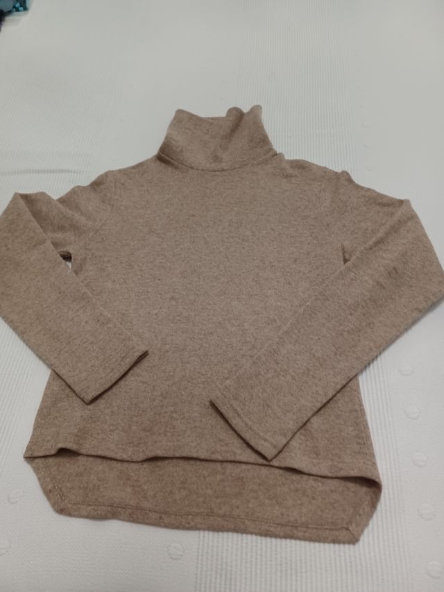 Jersey cuello alto