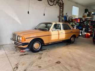 Mercedes-Benz 300D 1980