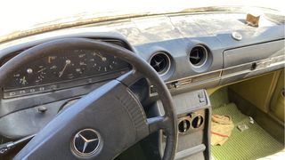 Mercedes-Benz 300D 1980