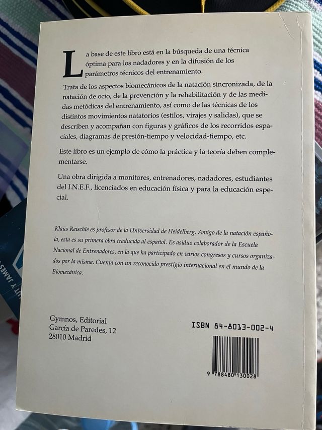 Libro Biomecánica de la Natación
