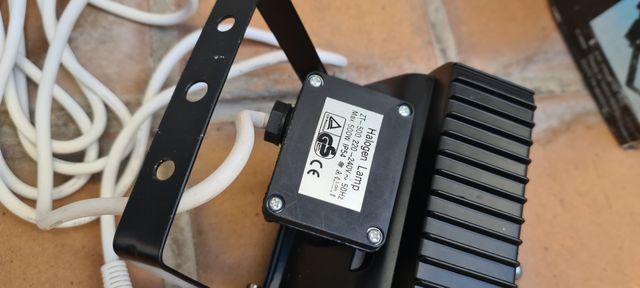 PROYECTOR HALOGENO DE 500 W