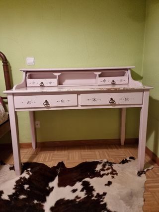MESA DE ESCRITORIO ANTIGUA