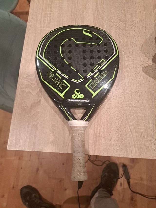 Pala de padel vibor-a