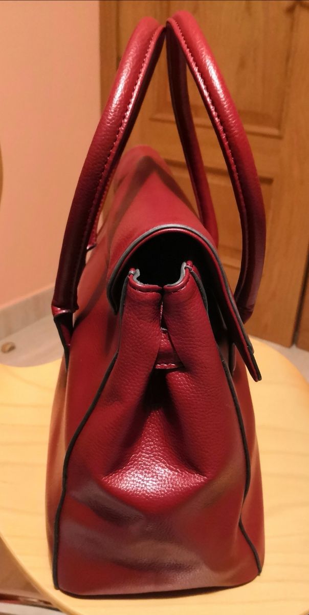 Bolso Guess a estrenar