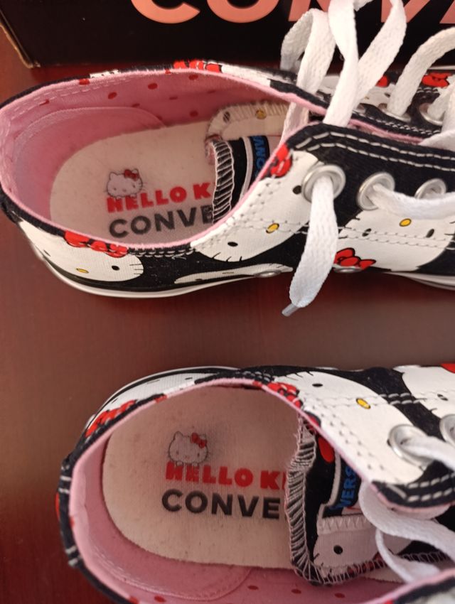 Converse Hello Kitty edición limitada.