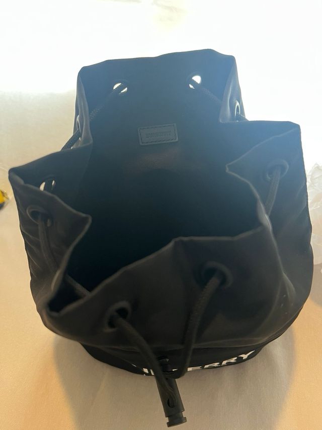 Bolso Phoebe Check ajustable de Burberry