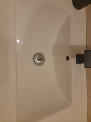 Mueble baño y lavabo, no incluye grifo