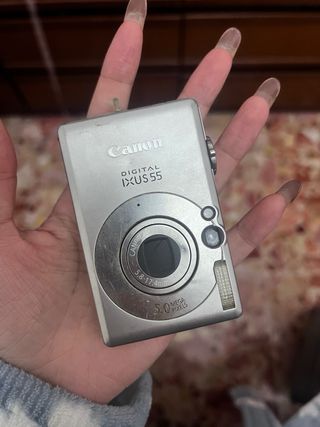 canon ixus 55