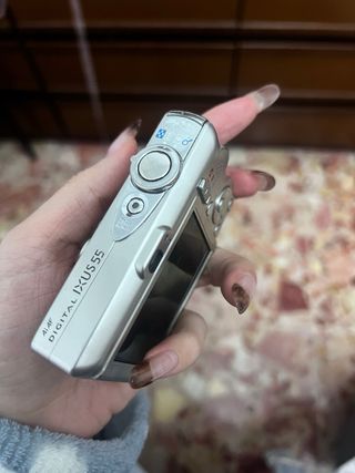 canon ixus 55
