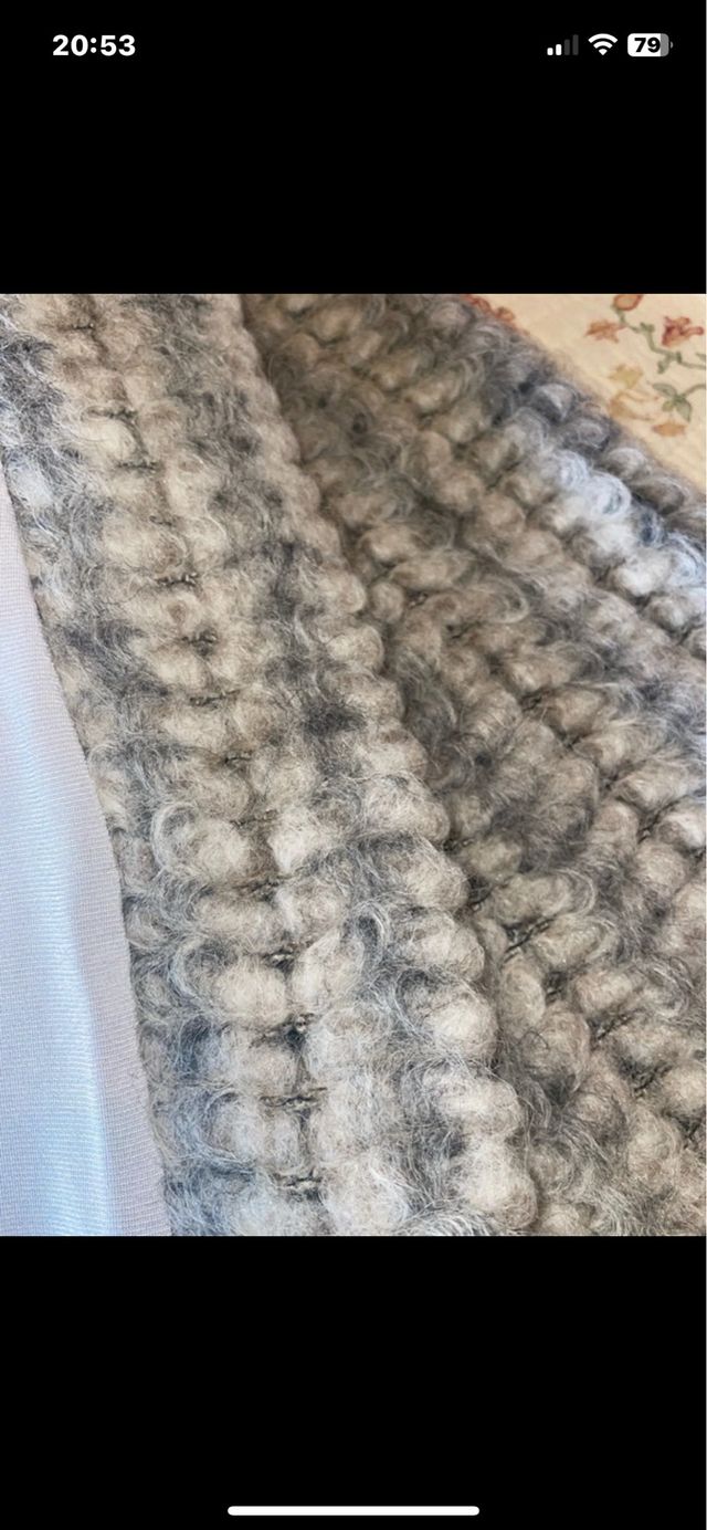 Chaqueta de lana gris perla