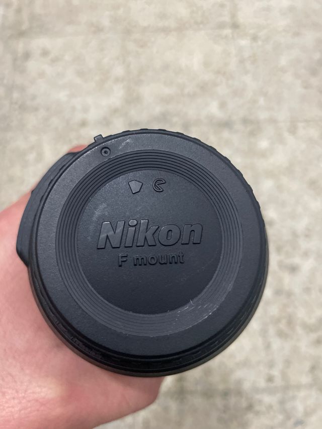 Teleobiettivo Nikon DX