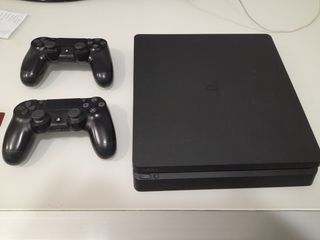 PLAYSTATION 4 SLIM VERSION