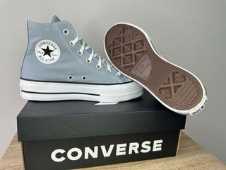 Converse Chuck Taylor All Star Platform
