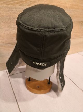 Cappello Woolrich