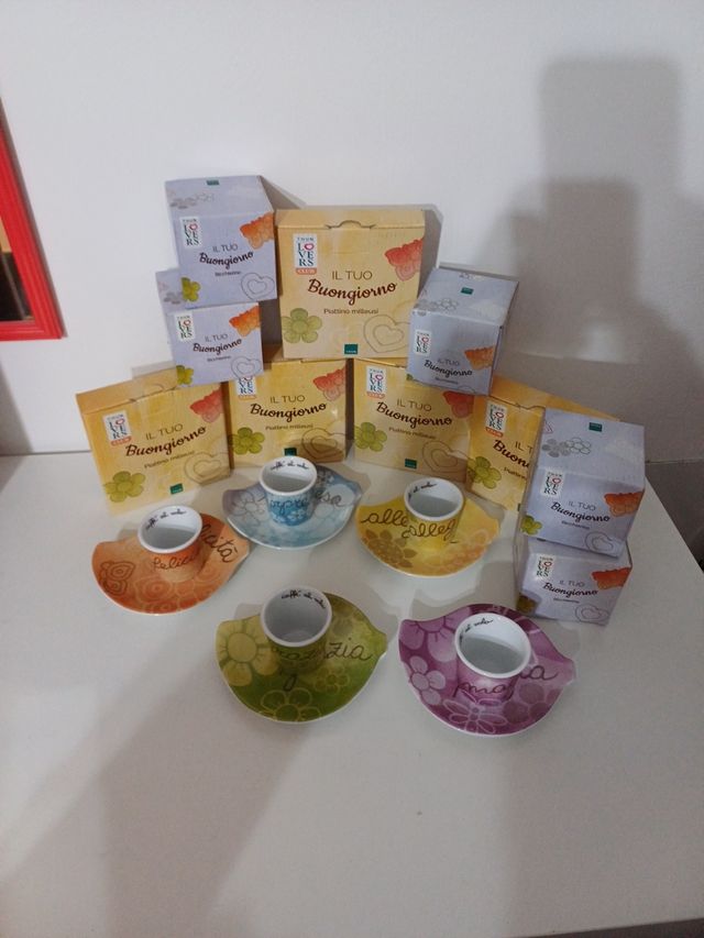 Thun set 5 Piattini e Bicchierini