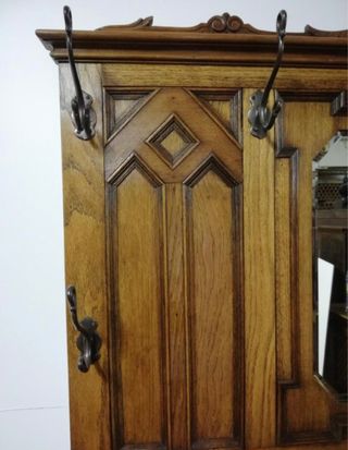 Antiguo perchero roble restaurado