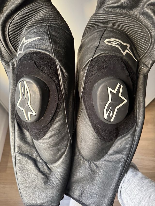 Conjunto Alpinestar cuero