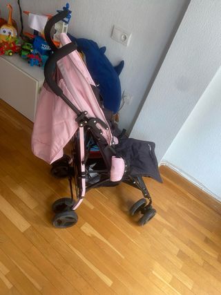 Silla de paseo niña.