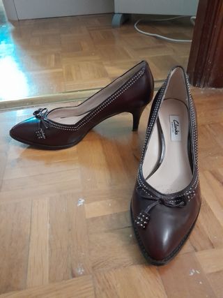 Zapatos de tacon de piel