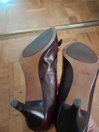 Zapatos de tacon de piel