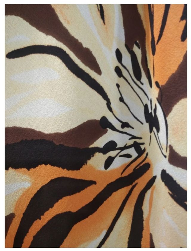 Abito floreale misto seta