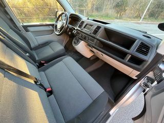 Alquila VW Transporter