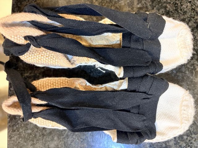 Espaedeñas talla 21, 23 y 24