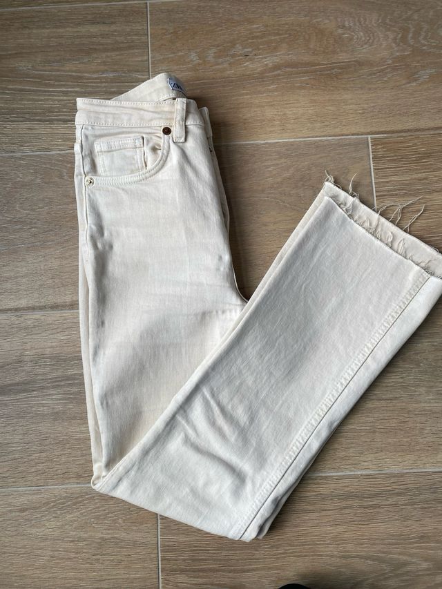 Pantalón zara