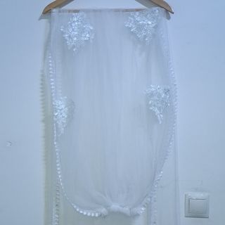 Vestido de novia estraple con chaqueta