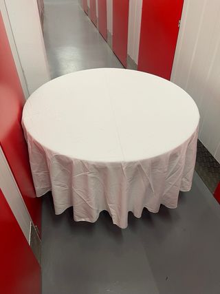 Sillas y Mesas Alquiler